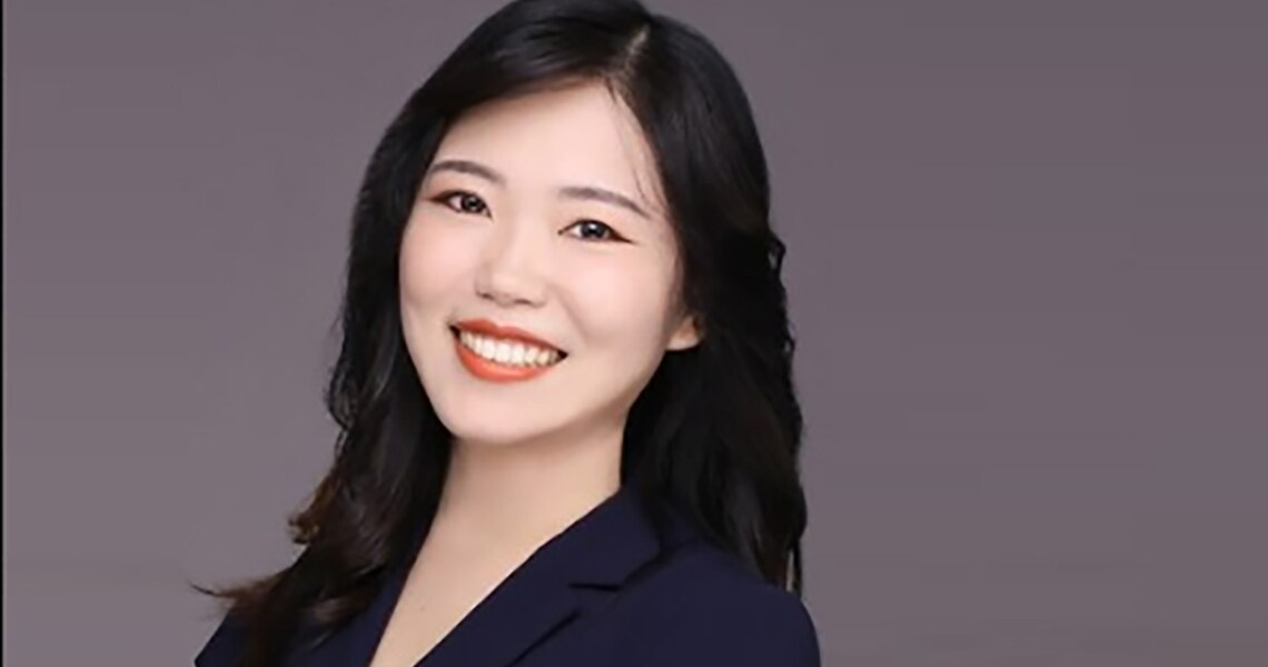 Chloe li, Johnson Controls employee