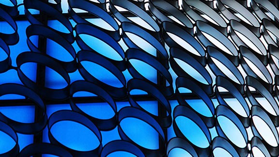 building tile circles